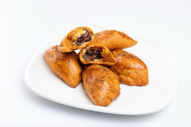 Tarihi Safranbolu Fırını, yeni şubesini 450 TL’lik Kobe biftekli poğaça ile açıyor!